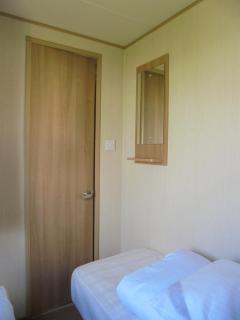 Kingfisher : Horizon II:- 8 Berth, Close to site entrance - Ingoldmells - 6