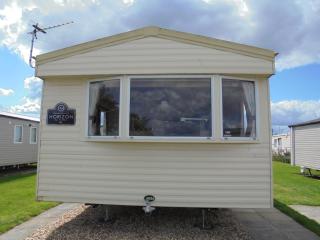 Kingfisher : Horizon II:- 8 Berth, Close to site entrance - 3
