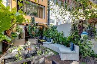 Garden in Town Hostel - Oporto - 9