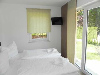 Villa Bettina - Ferienwohnung 02 - Heringsdorf - 1