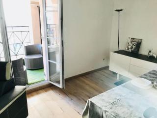 Disney cosy lounge - 5