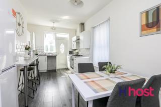 Host Liverpool - Family Hub,Pet-friendly by centre - Liverpool - 2