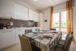 Luxury Apartment Assisi - Bastia Umbra - 4