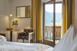 Dolomitenhotel Weisslahnbad - Tires - 8