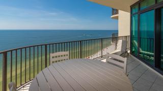 Three-Bedroom Apartment - Orange Beach - 9