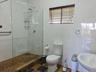 The Green Lizard Guesthouse - 1