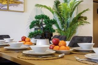 Extravagant 3BR + kid's room w/ Burj Khalifa view - 4