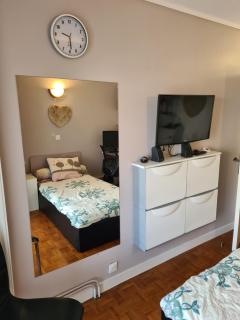 CHAMBRE DE 11 M2 AVEC BALCON - Paris - 4