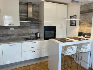 Fellini Apartment - 6