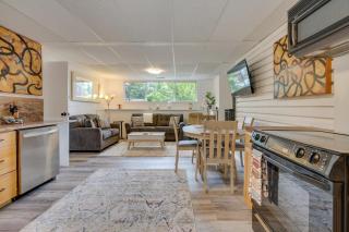 Cozy Kenmore Vacation Rental with Shared Hot Tub! - Kenmore - 5