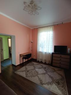 Apartment near University - Černivci - 4