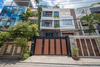 Cozrum Homes - Kena House - Ho Chi Minh - 4
