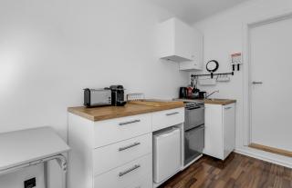 Rose Studio - 1