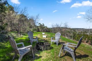 The Heritage Hideaway Sweeping Views Games & More - Leander - 9