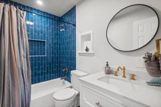 The Heritage Hideaway Sweeping Views Games & More - Leander - 6