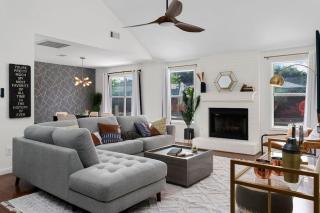 High End Design Home with Pool & Hot Tub Gameroom - Round Rock - 9