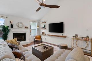 High End Design Home with Pool & Hot Tub Gameroom - Round Rock - 6
