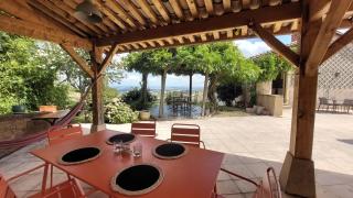 Chambre avec cuisine, vue et piscine privée au cœur du Beaujolais - Blacé - 1