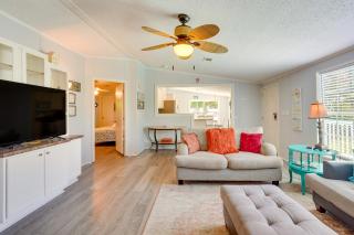 Panama City Home with Private Pool, Walk to Beaches! - Panama City Beach - 6