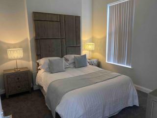 City Centre 3 BDR Townhouse by Belfast City Breaks - 1