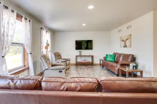 Wooded Hancock Home Near Ski and Snowmobile Trails! - Hancock - 6