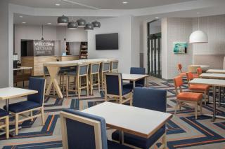 Hampton Inn Baltimore-Downtown-Convention Center - Baltimore - 6