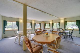 Spacious Winter Retreat with River Access and Kayaks! - 5