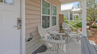 KK's Beach House - Newly remodeled, close to Seaside, easy walk to beach - Santa Rosa Beach - 9