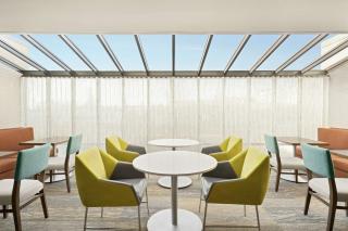 Hampton Inn Portland Airport - 5