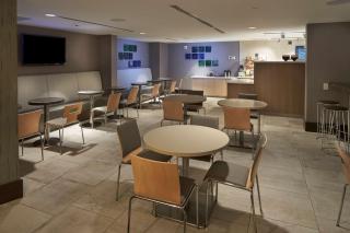 Hilton Raleigh North Hills - Raleigh - 1