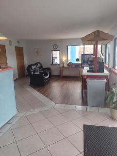 Wind Chase Inn - 8