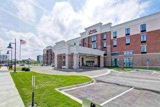 Hampton Inn & Suites Detroit/Troy - Clawson - 8