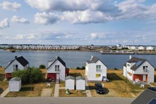 Ferienhaus-Boje-by-Seeblick-Ferien-ORO-direkte-Wasserlage-Sauna - Olpenitz - 0