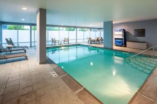 Hampton Inn & Suites St. Louis at Forest Park - Saint Louis - 2