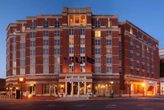 Hilton Alexandria Old Town - Alexandria - 8