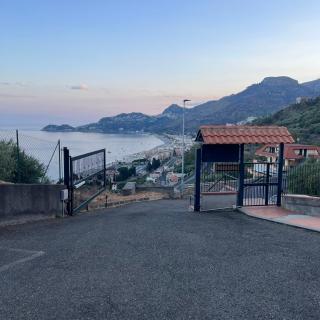 La Baia delle Sirene Luxury Apartment - Letojanni - 5