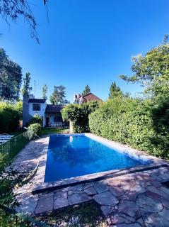 Casa en zona residencial Mendoza - Ciudad Lujan de Cuyo - 0
