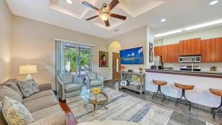 Luna Flores - Sarasota - 4