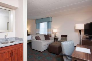 Hampton Inn & Suites Kokomo - Kokomo - 3