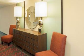Hampton Inn Muskegon - Muskegon Heights - 6