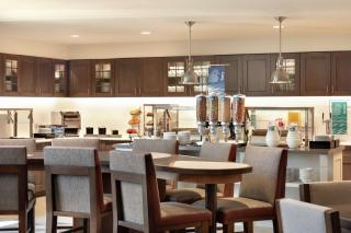 Homewood Suites by Hilton Portland Airport - Portland - 2