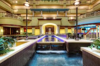 Embassy Suites by Hilton Laredo - Laredo - 7