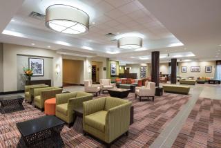 DoubleTree by Hilton Hotel Grand Rapids Airport - 0