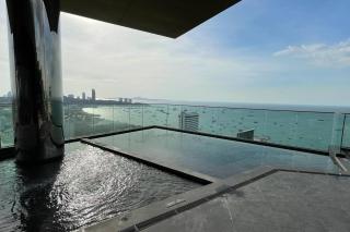 Edge Seaside Luxury Stylish Condo steps away from beach - Pattaya - 3