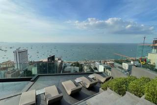 Edge Seaside Luxury Stylish Condo steps away from beach - Pattaya - 7