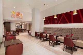 Hilton Garden Inn Long Island City - Queens - 3