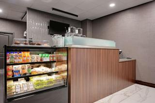 DoubleTree by Hilton Denver International Airport, CO - Denver - 5