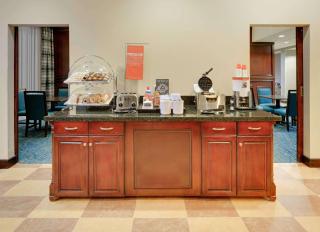 Hampton Inn & Suites Dallas-Arlington-South - Arlington - 3