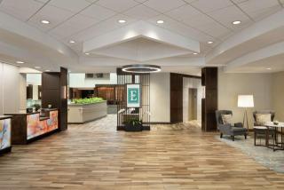 Embassy Suites by Hilton Atlanta Alpharetta - Alpharetta - 4