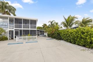 The Hummingbird - Siesta Key - 9